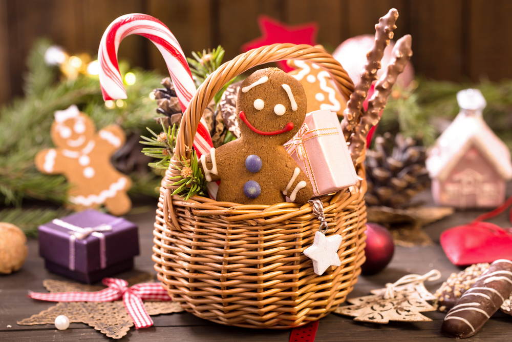Christmas treats basket for guests ©yingko